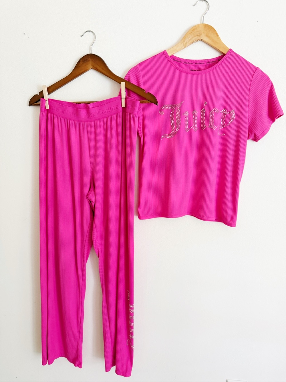 Juicy Couture Bright Pink Ribbed Two-Piece Sleep Set with Jeweled Logo large